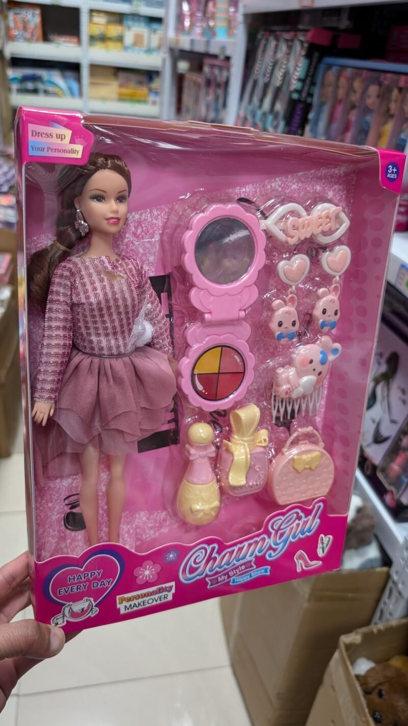 Zestaw Stylowej Lalki z Akcesoriami - obrazek 3