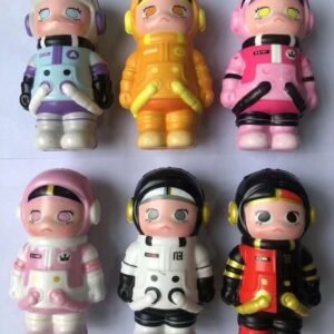 Figurki z Space Molly