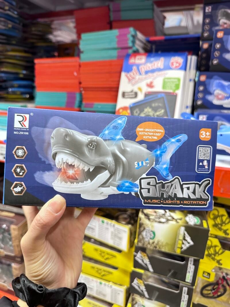 Zabawki Shark z Muzyczny